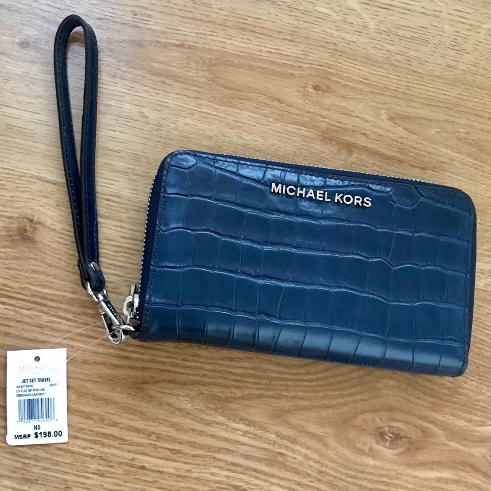 NWT Michael Kors Jet Set Travel Wristlet